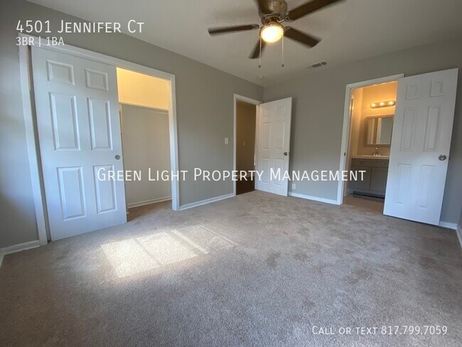 Building Photo - 4501 Jennifer Ct