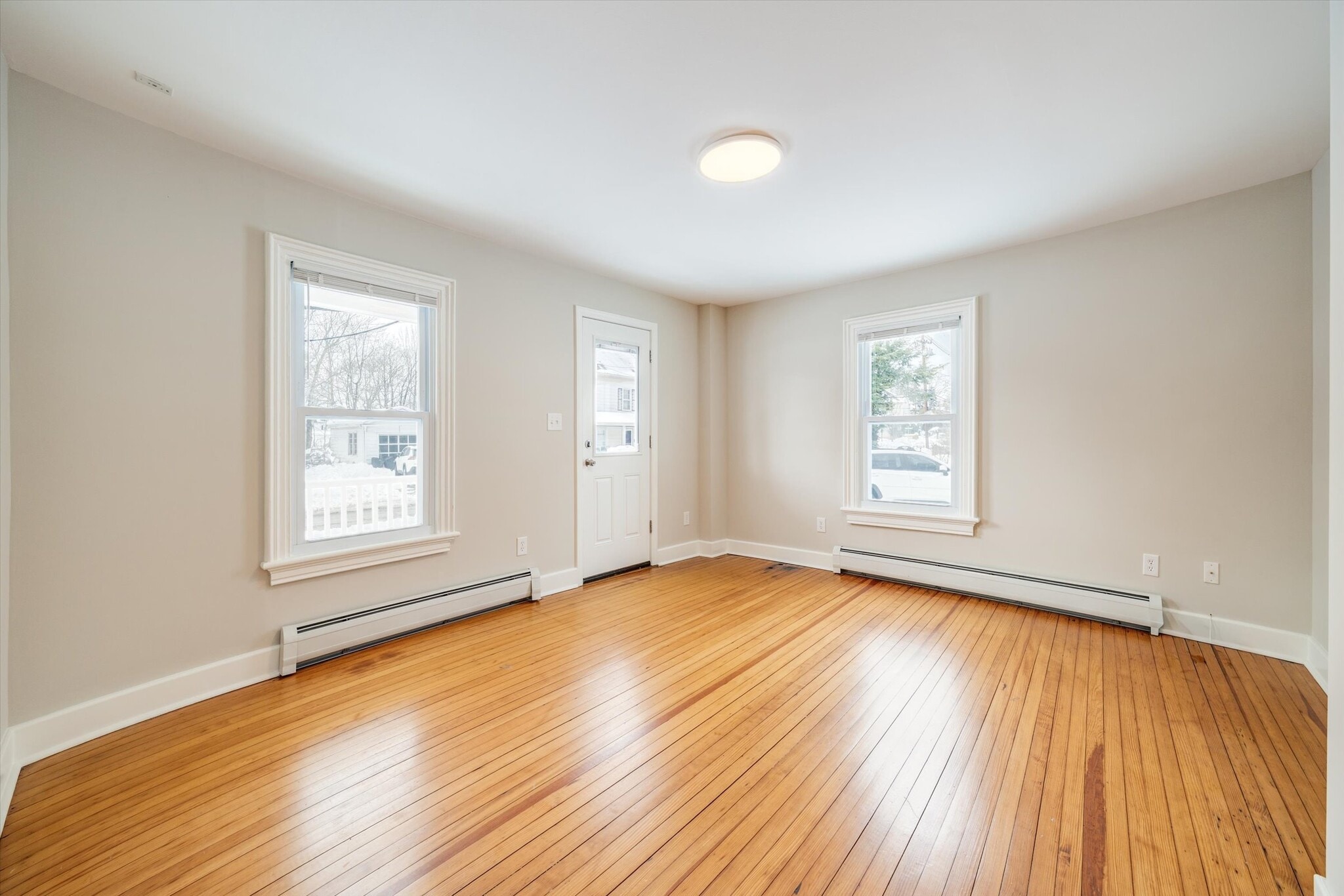 Building Photo - 6 Orchard St