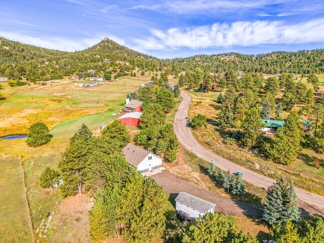 Building Photo - 6554 High Cir