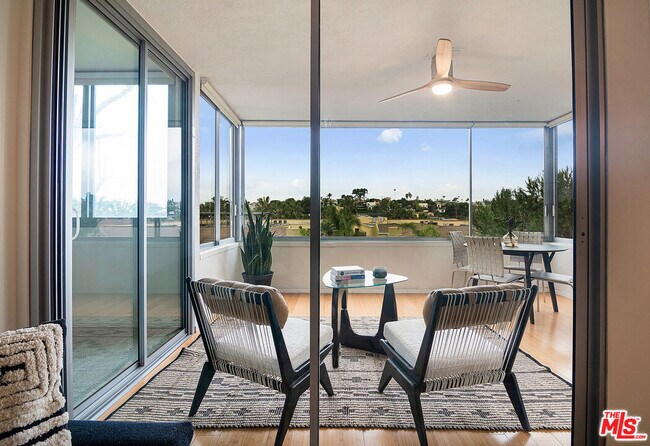 Building Photo - 8701 Delgany Ave