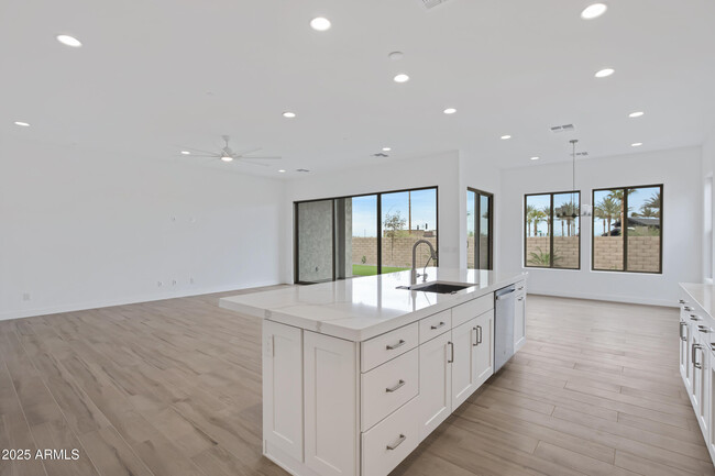 Building Photo - 3624 N 59th St