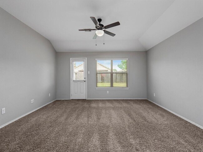 Building Photo - 7246 Basque Country Dr