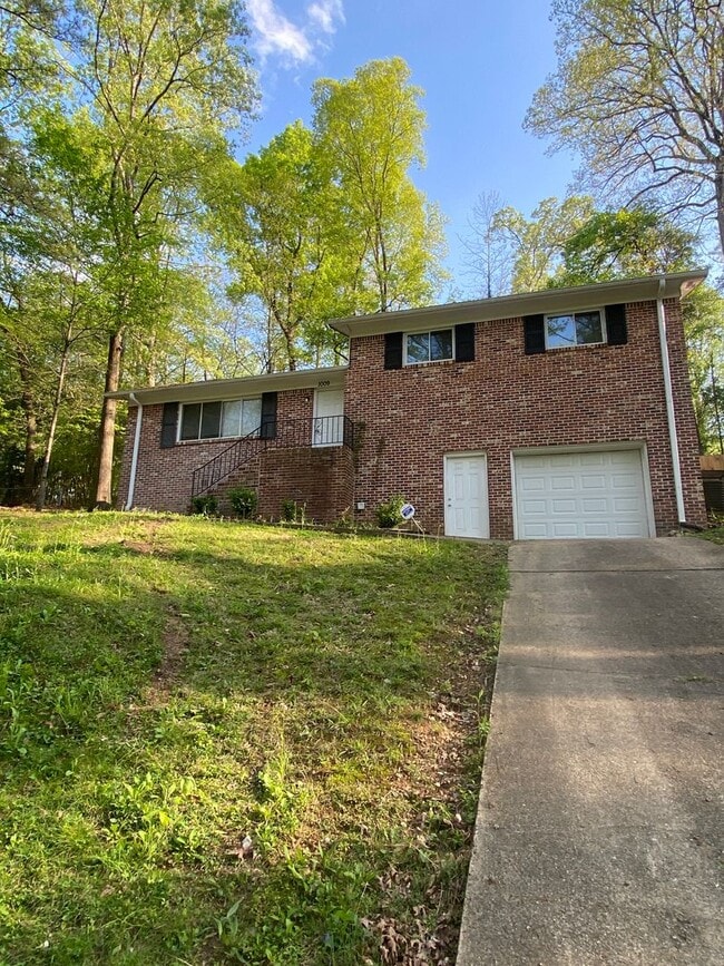 Building Photo - Beautiful 3BR Home – Comfort & Functionality