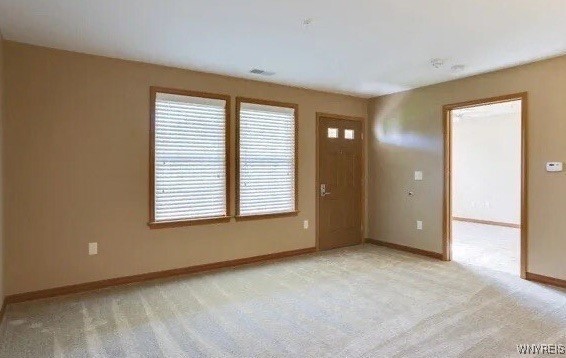 Building Photo - 1013 Deer Lakes Dr