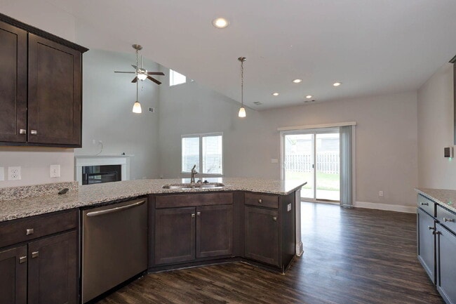 Building Photo - 4BR/3.5BA · 2,809 SF · Owner's Suite on Main · Fenced Yard · Midland, GA — $2,800/mo