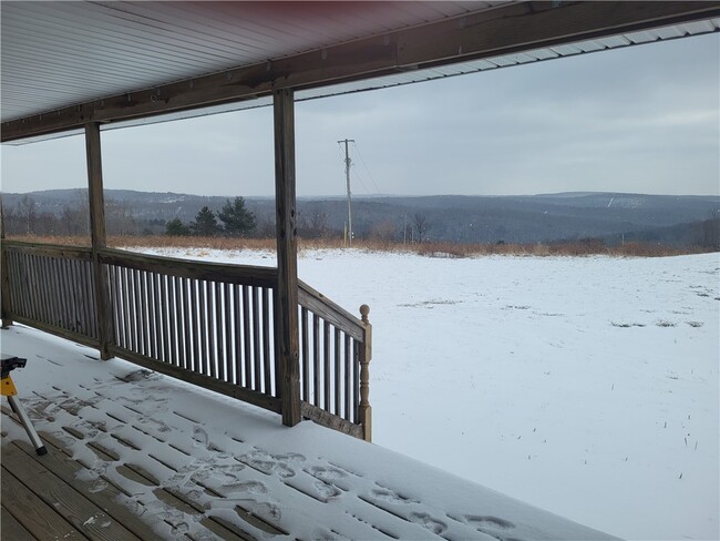 Building Photo - 4199 W Hill Rd