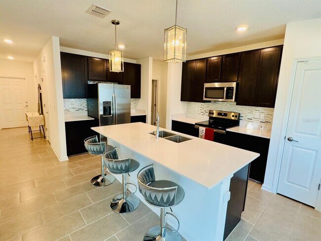 Building Photo - 439 Cool Summer Ln