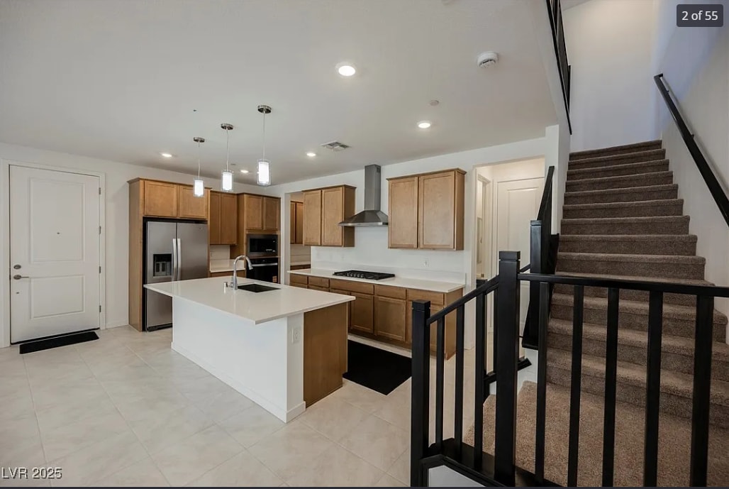 Building Photo - 2487 Altitude St