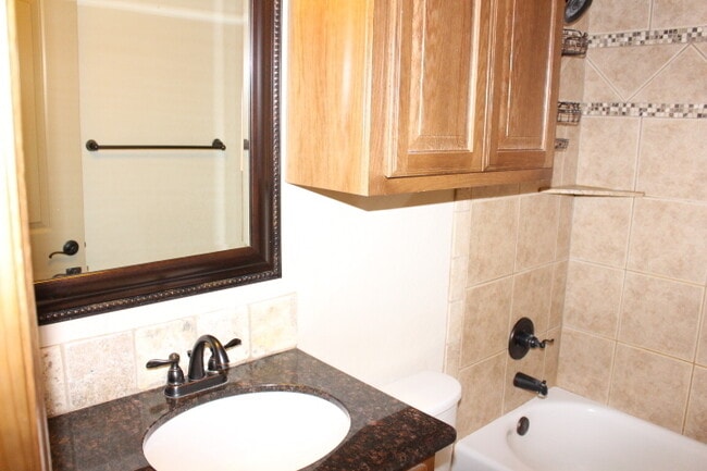 Building Photo - GREAT HOME IN THE EISENHOWER VILLAGE AREA!!