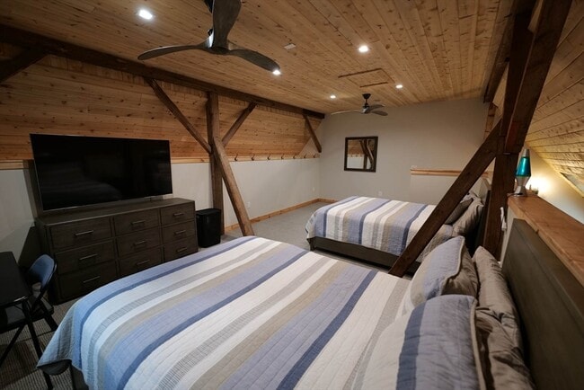 Building Photo - 23 Winter St