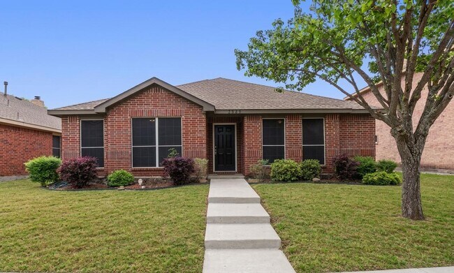 Building Photo - 2807 Lakefield Dr