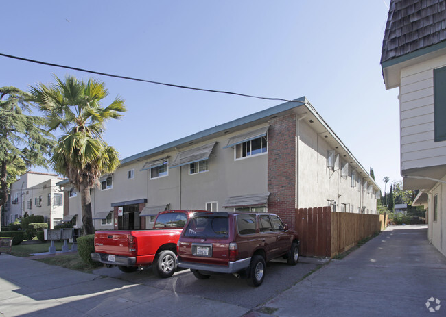 Building Photo - 250 N 3rd St