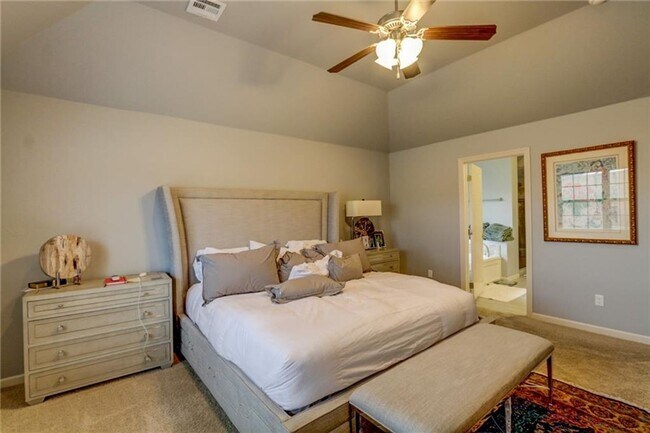 Building Photo - Stunning Edmond Home- Regency Pointe-Neigh...