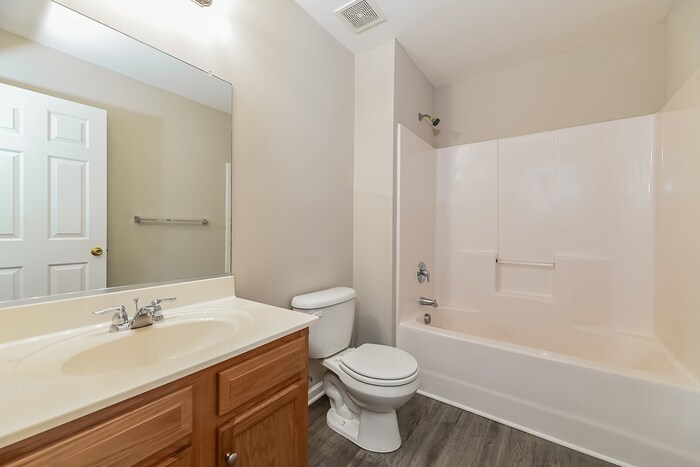 Building Photo - 1033 Lexi Ct