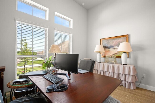 Building Photo - 147 Epoch Dr