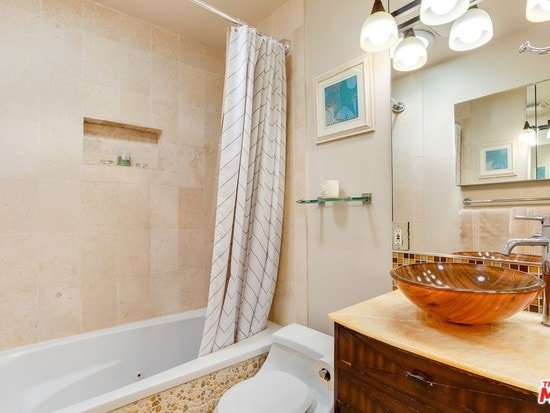 bathroom - 8037 Regis Way