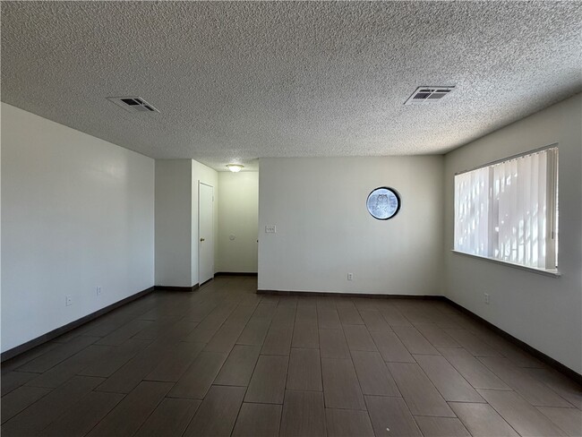 Building Photo - 3704 Scuba Cir