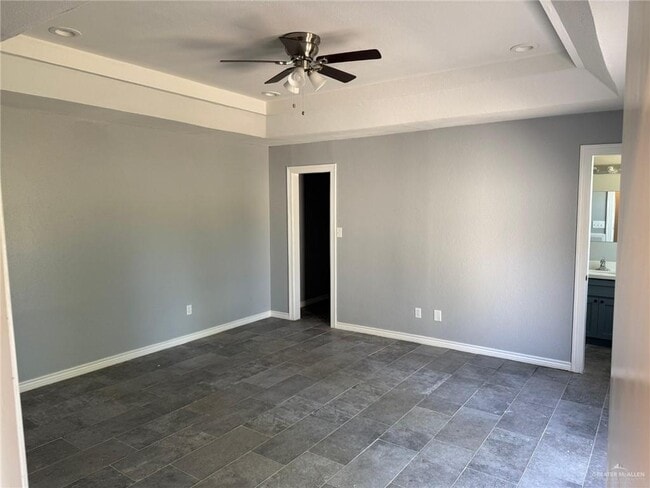 Building Photo - 16 Champion Dr