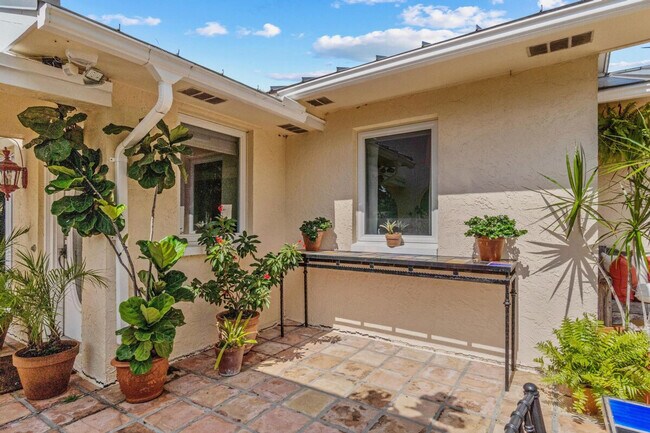 Building Photo - 3399 70th Ln N