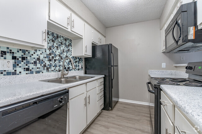 1BR, 1BA - 503SF - Kitchen - Trinity Pines