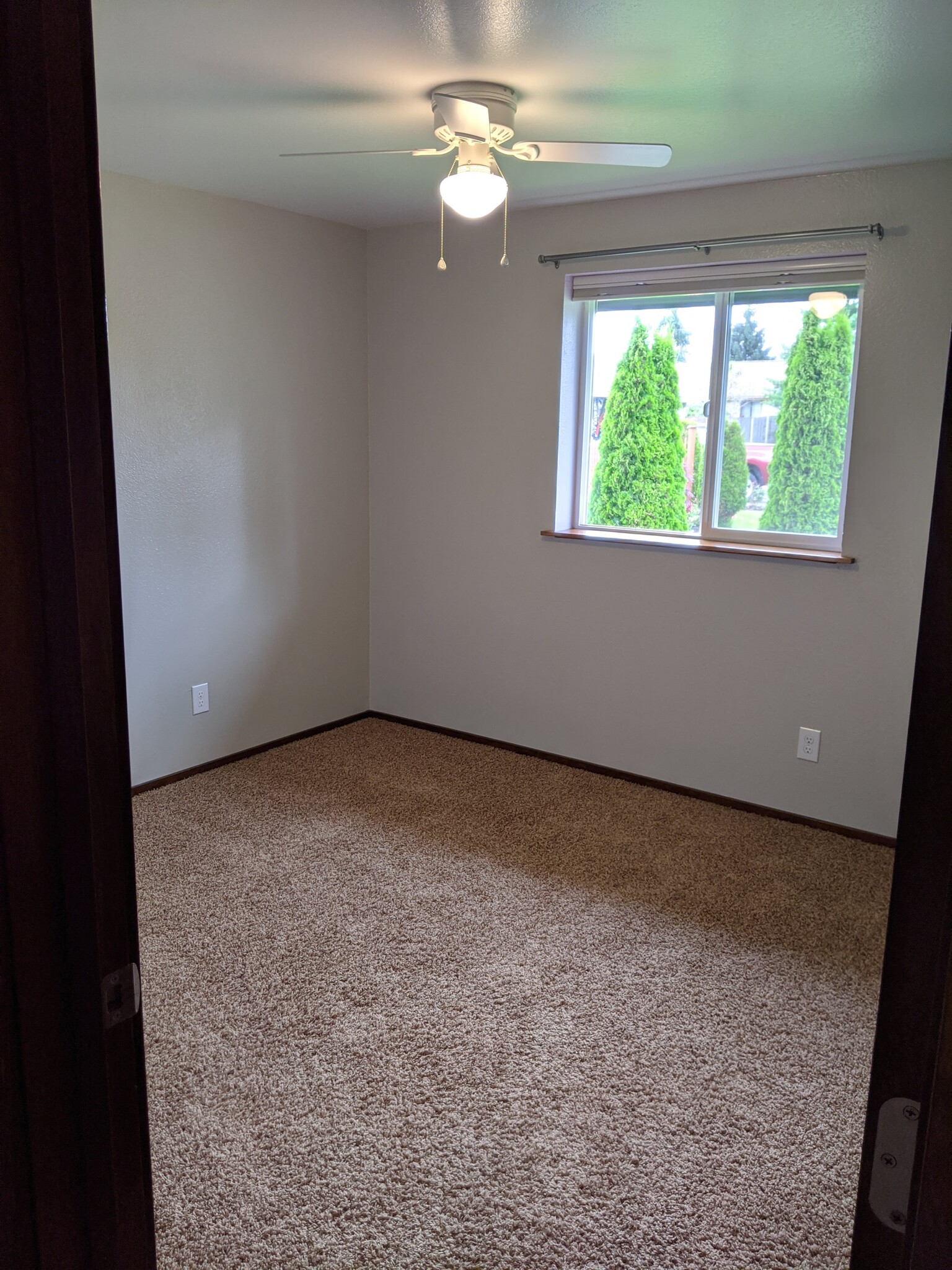 Bedroom 3 - Carpet replaced with laminate - 1803 E Fox Hill St