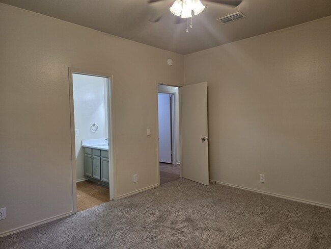 Building Photo - 11602 Maybach Dr