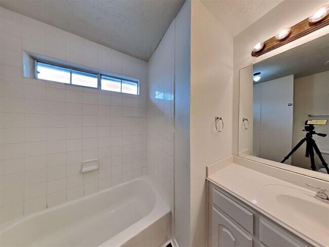 Building Photo - 5415 Carta Valley Ln