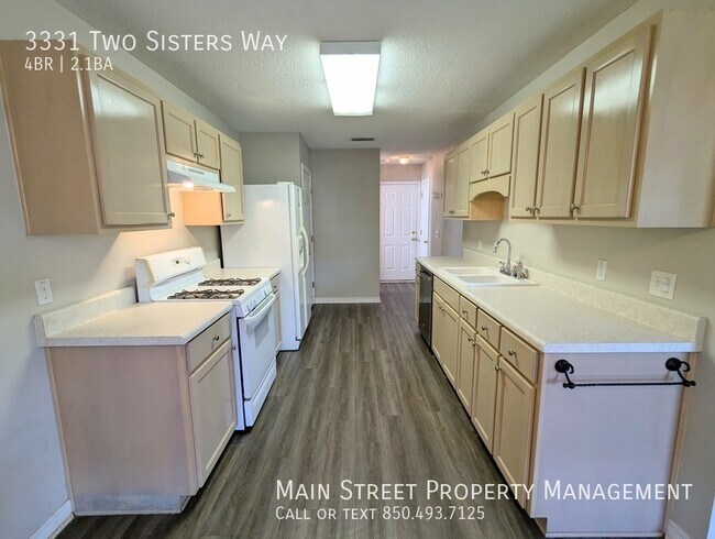 Building Photo - 3331 Two Sisters Wy