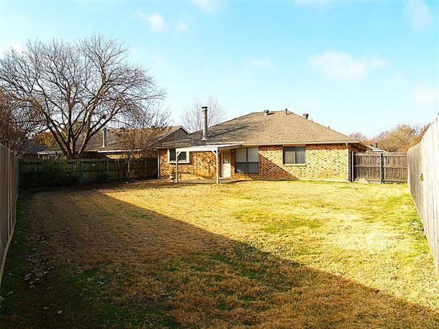 Building Photo - 5412 Briar Ln