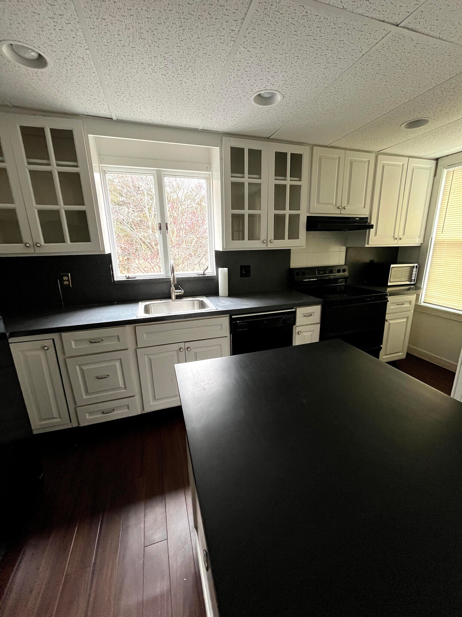 Kitchen (new stove not pictured) - 218 Charter Oak St