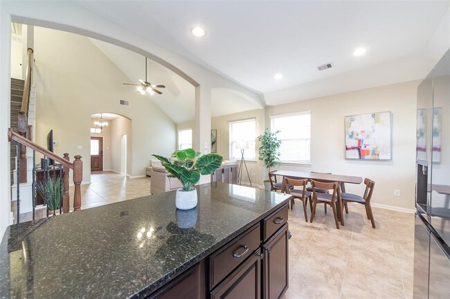 Building Photo - 6411 Tea Tree Dr