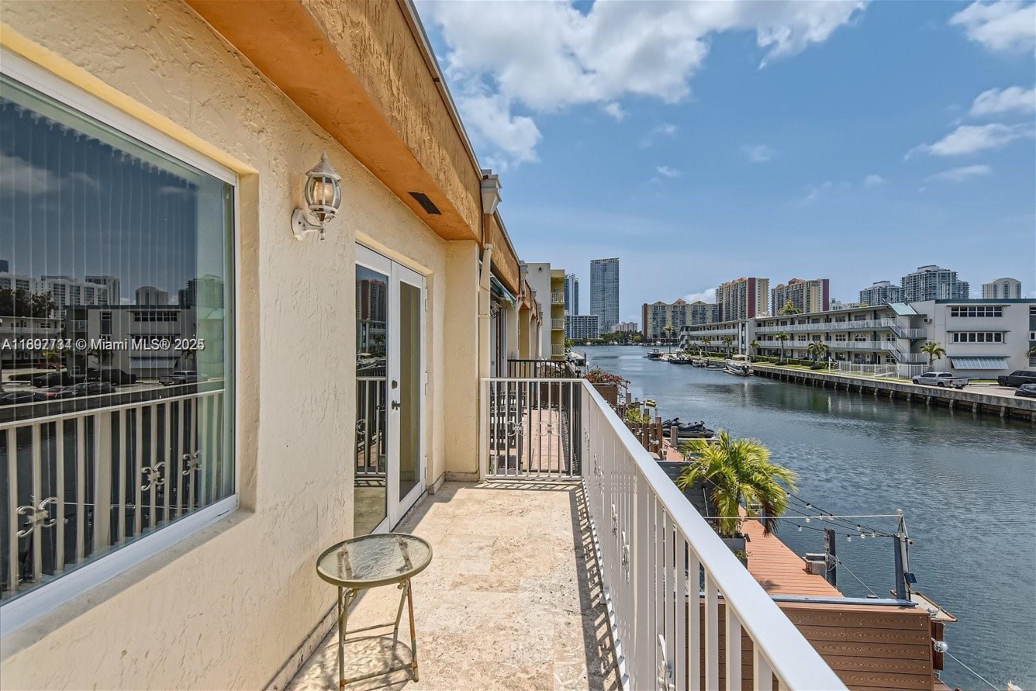 Building Photo - 3864 NE 167th St