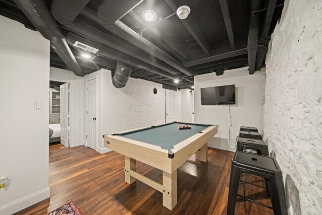 Building Photo - 503 S 3rd St