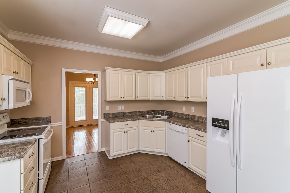 Building Photo - 2137 Aberdeen Cir