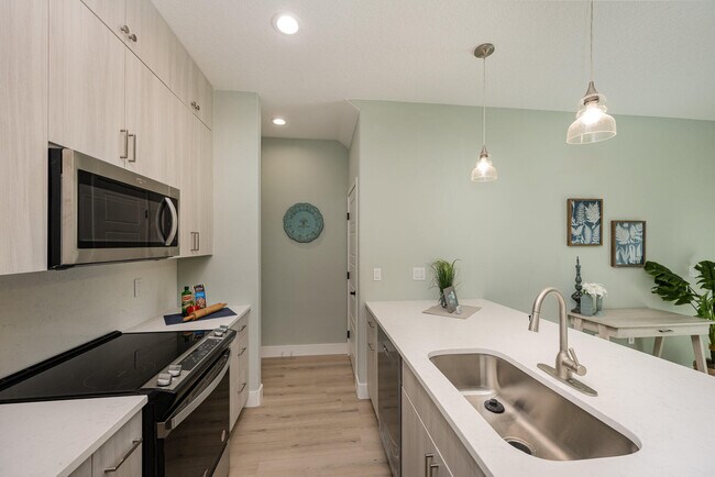 Building Photo - 870 Paddleboard Ct