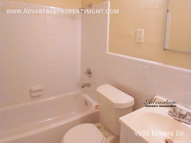 Building Photo - 4098 Kerwin Dr
