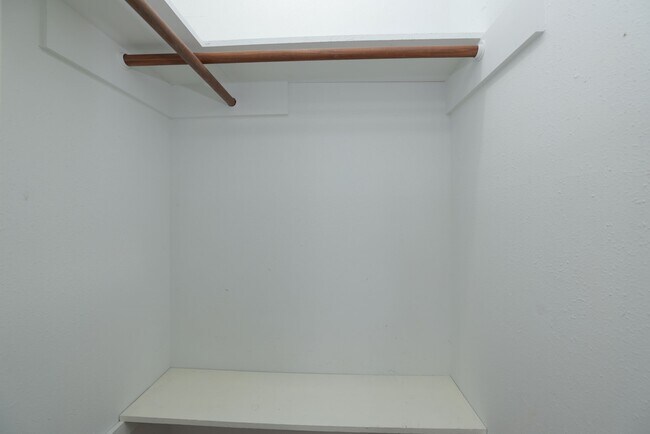Building Photo - 4623 Whispering Rock Ln