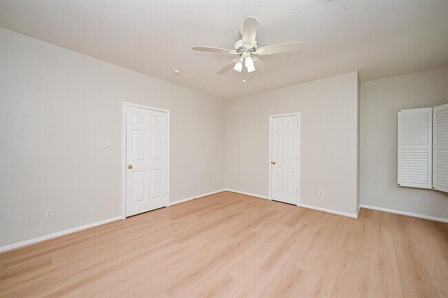 Building Photo - 22511 Bridgehaven Dr