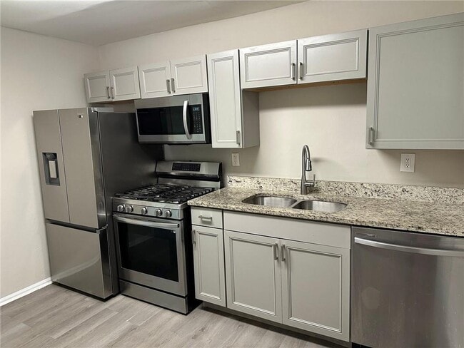Building Photo - 4119 Brenda Dr