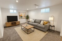 Building Photo - 5224 S 2000 W