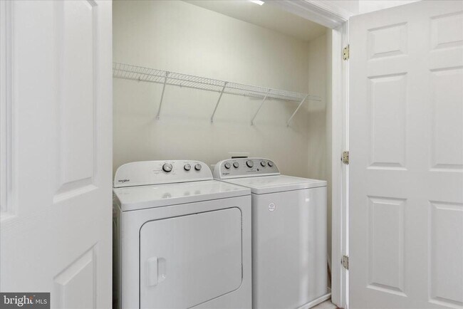 Building Photo - 21824 Ladyslipper Sq