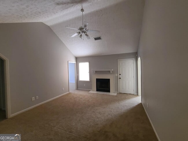 Building Photo - 5009 Mint Dr