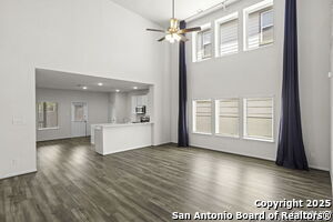 Building Photo - 2625 Lupton Leap