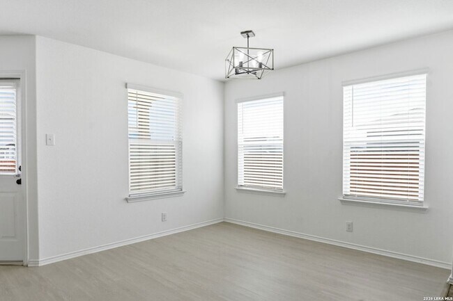 Building Photo - 6418 Dynamic Sound