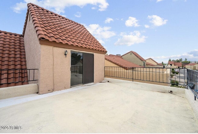 Building Photo - 2848 E Brown Rd