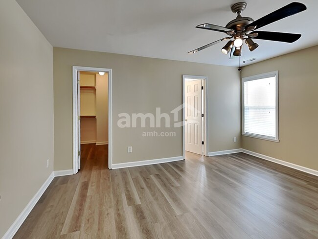Building Photo - 1309 Fairmont St