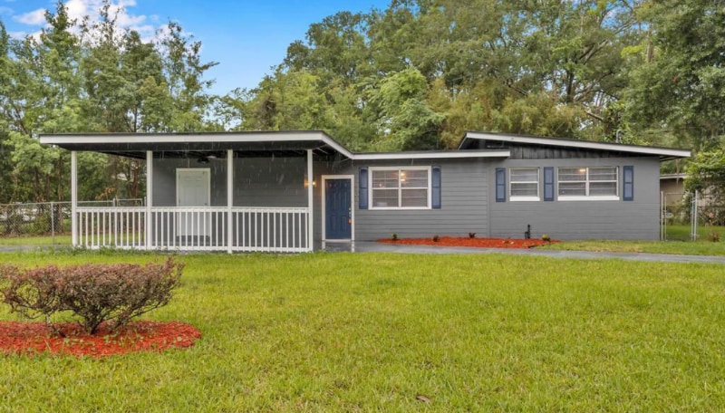 Primary Photo - 6906 Bernay Ave