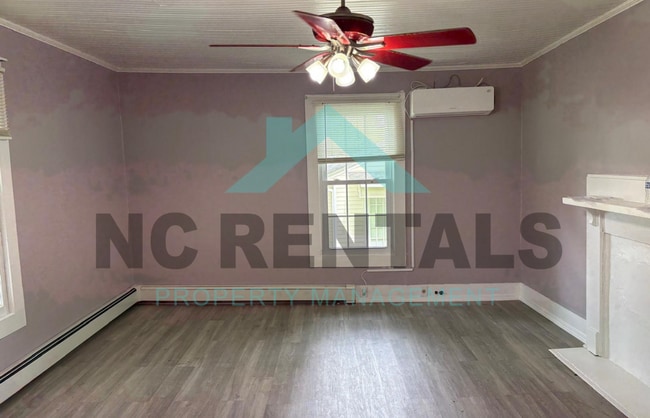 Building Photo - 207 E Edgecombe St