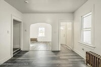 Building Photo - 1057 Euclid Ave