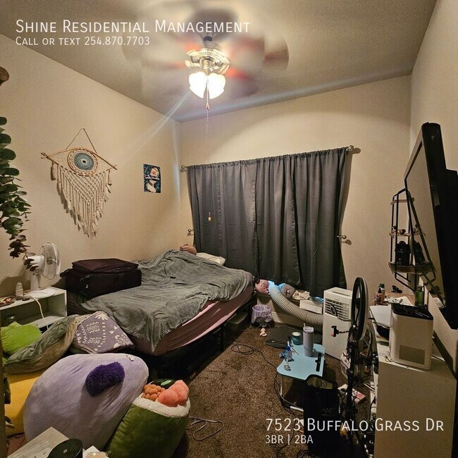 Building Photo - 7523 Buffalo Grass Dr